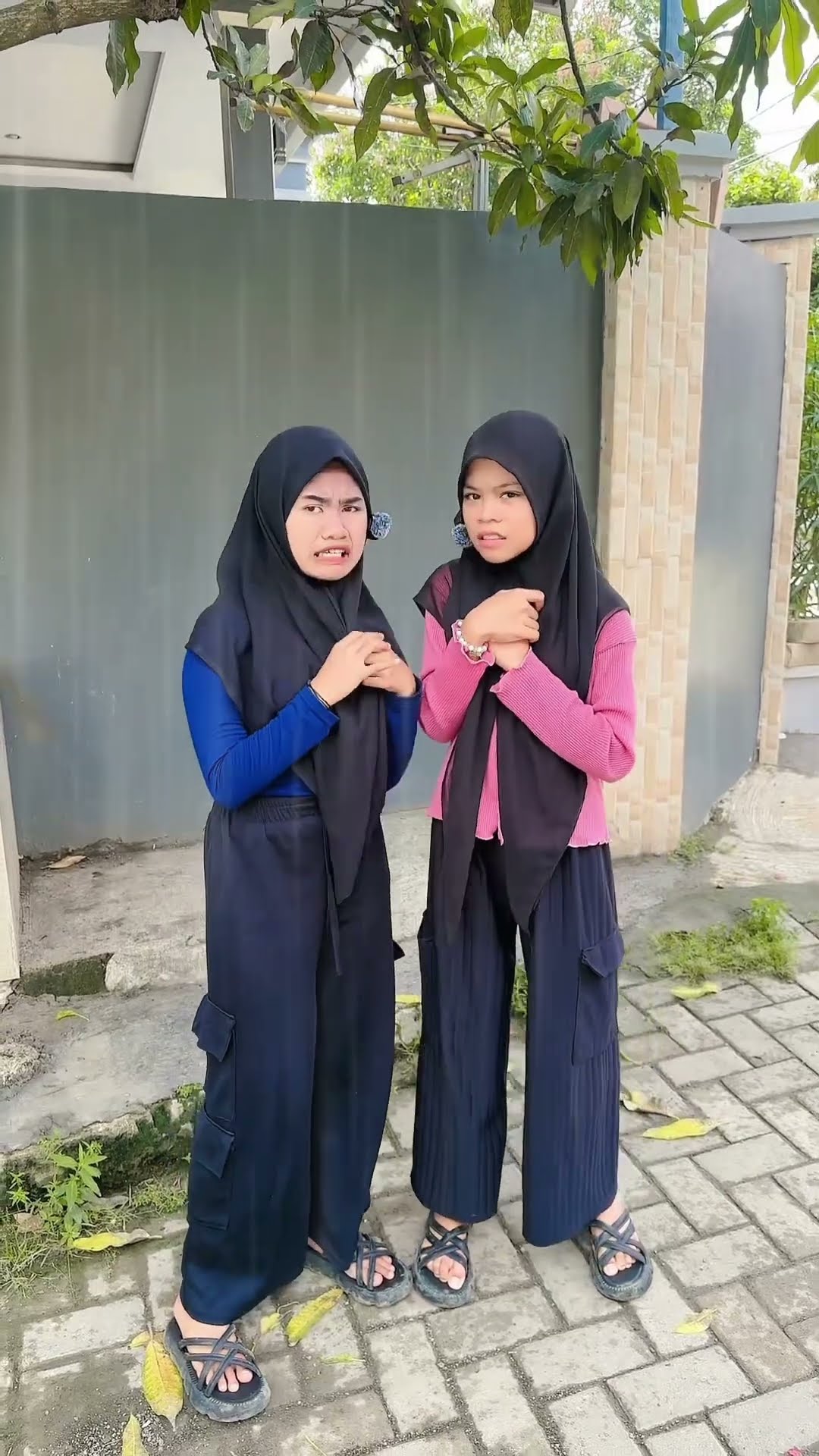 DIMARAHIN MAMAH GARA GARA MAIN HUJAN