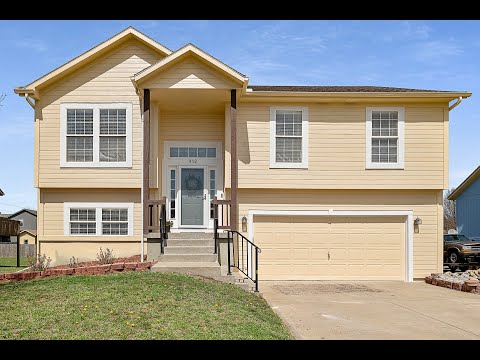 912 Oak Crest Dr, Gardner, KS home video tour