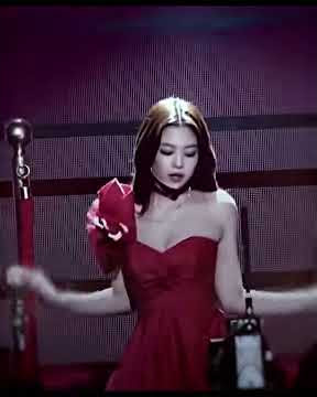 jennie- on the floor