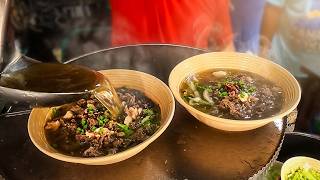 Filipino Street Food | Manilas LEGENDARY Beef Mami