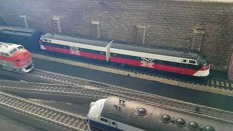 Marklin American 3 rail system.