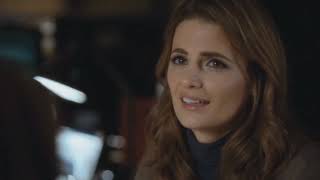 "CASTLE! What are you doing?" | Beckett reacting to Castle's nonsense for 6 minutes straight