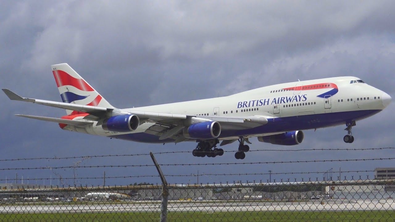 British Airways 747400 Smooth Landing in Miami w/ ATC YouTube