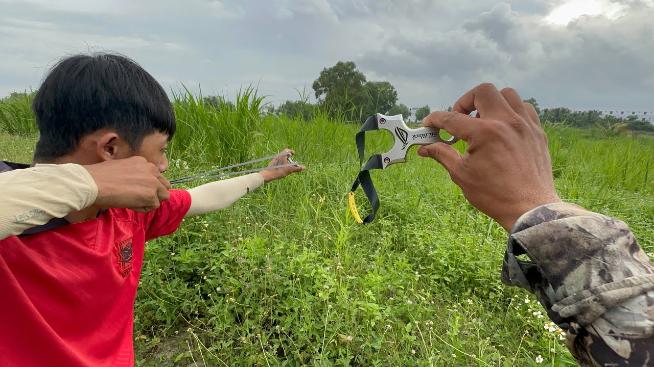 Sầu Ka || Cách tập bắn ná cao su cảm giác BẮN KHÔNG CẦN NHẮM MỤC TIÊU || Phần 1