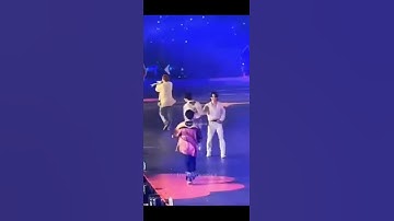 The whole Ptd Concert at LA was Bts teasing Jimin 😂