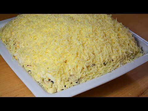 Видео рецепт Салат с картошкой, грибами и курицей