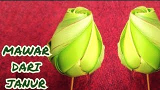 Kreasi Kuntum Mawar Dari Janur/Coconut Leaf Art