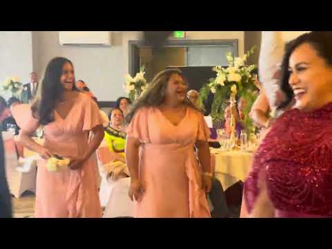 Tokelau wedding line