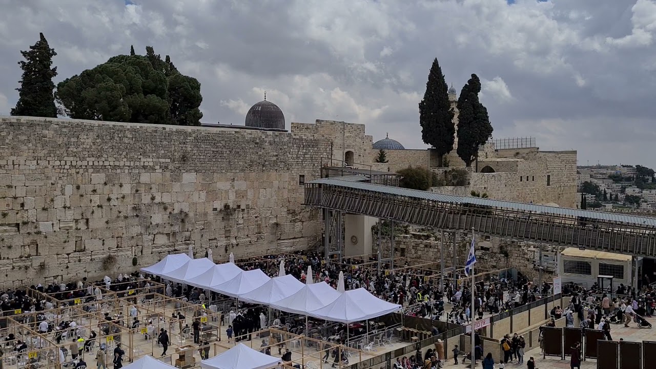 Why did Jesus visit Jerusalem on Passover? The Western Wall (Wailing