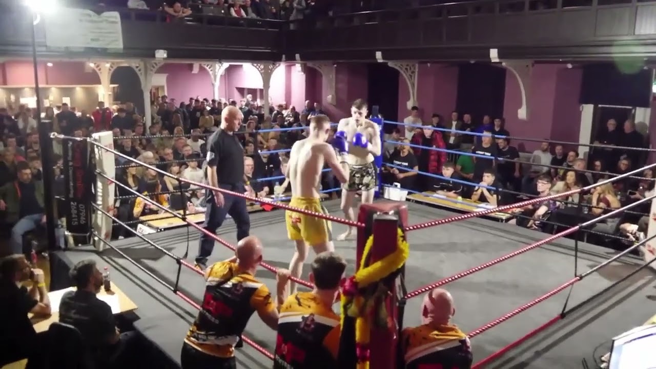 Rob Lee vs Euan Simpson