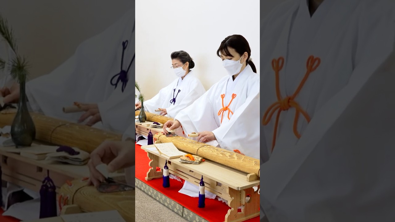 八雲琴、献饌」豊穣祈願祭 - YouTube