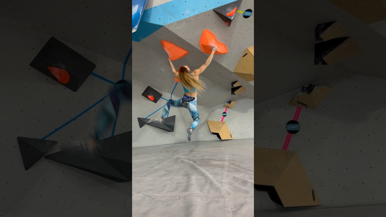 Great start of this boulder at the Boulderwelt in Frankfurt 😊 #climbing #bouldering