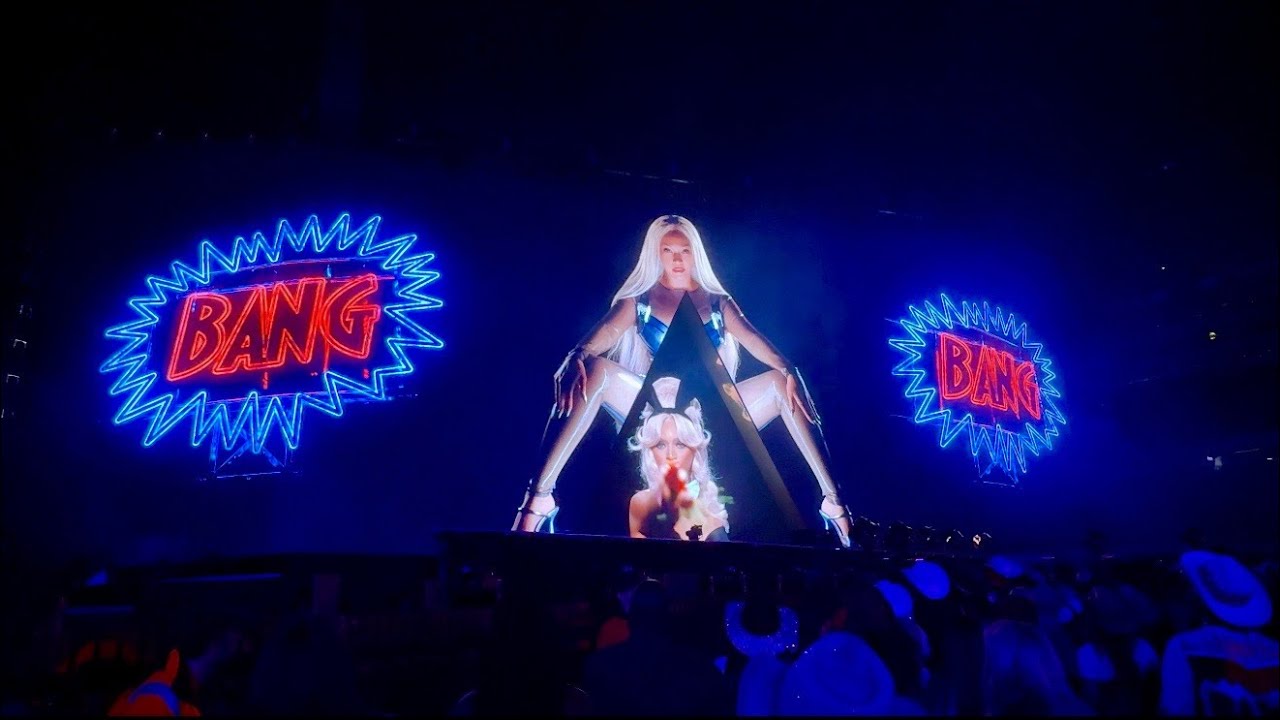 Beyoncé - PEEPSHOW Interlude - Live from The Cowboy Carter Tour at Metlife Stadium