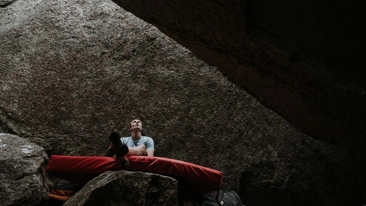 Donnely's Castle | an Urban Climb bouldering excursion