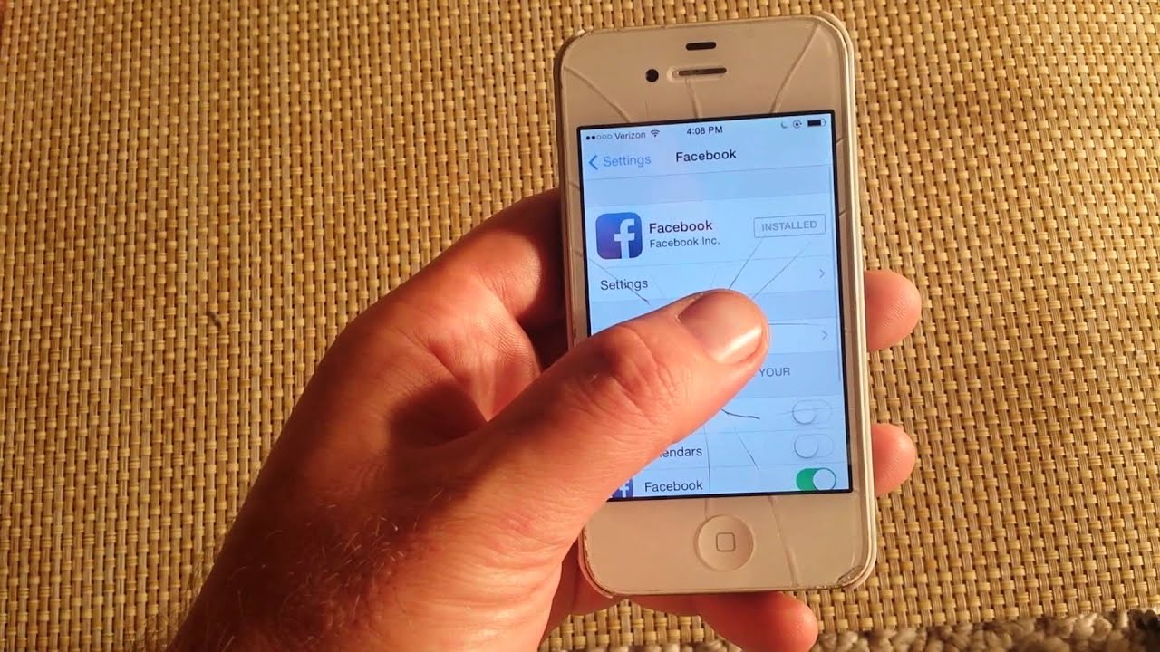 How to turn Facebook Video Auto Play off in on Apple Iphone ios Ipad 5c 5s 4s - YouTube