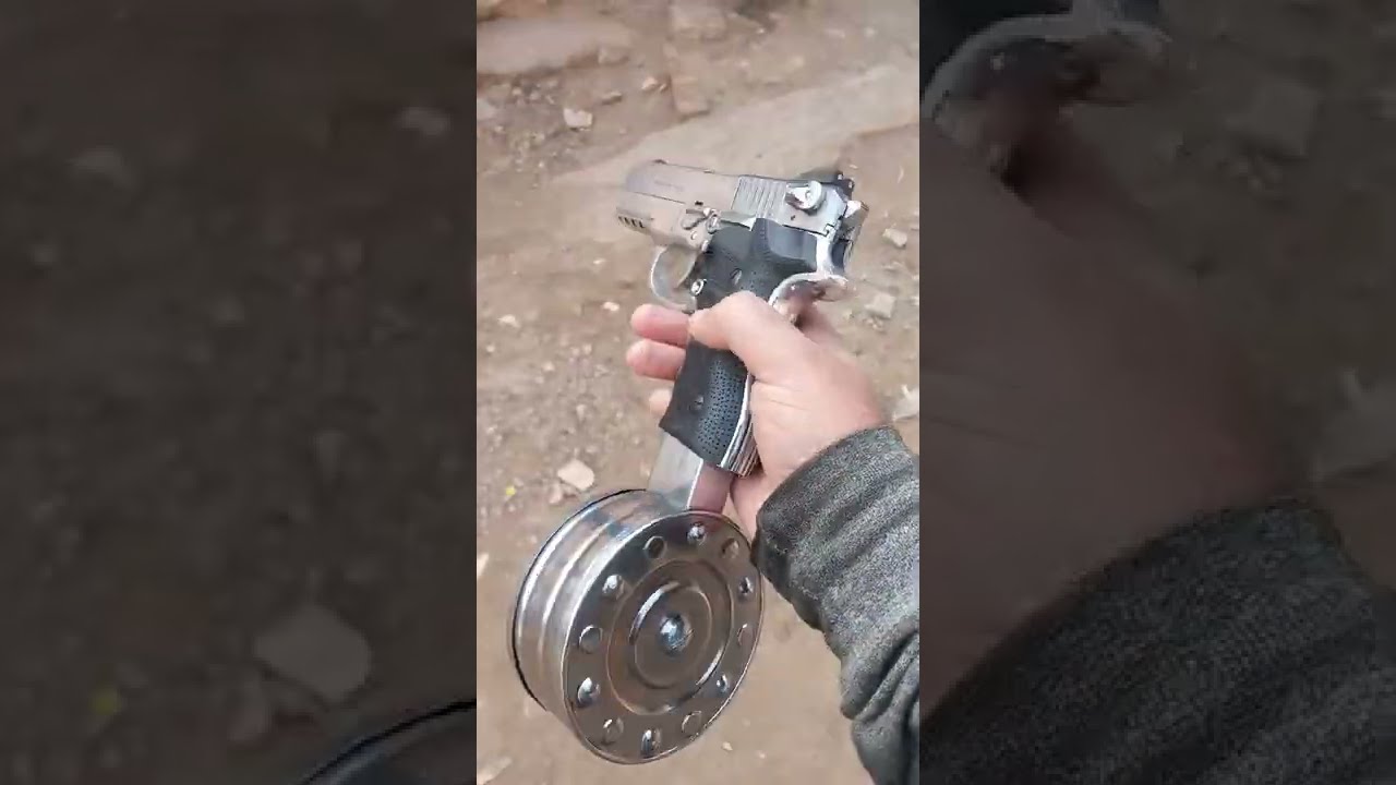 Pistol makes in chambal village !! चंबल के इस गांव में बन रही बंदूकें