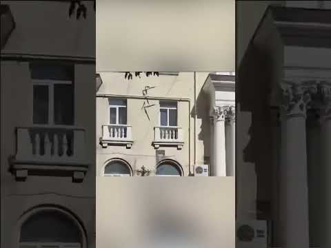 💥 ВЗРЫВЫ в ЦЕНТРЕ Севастополя: прилет по ШТАБУ