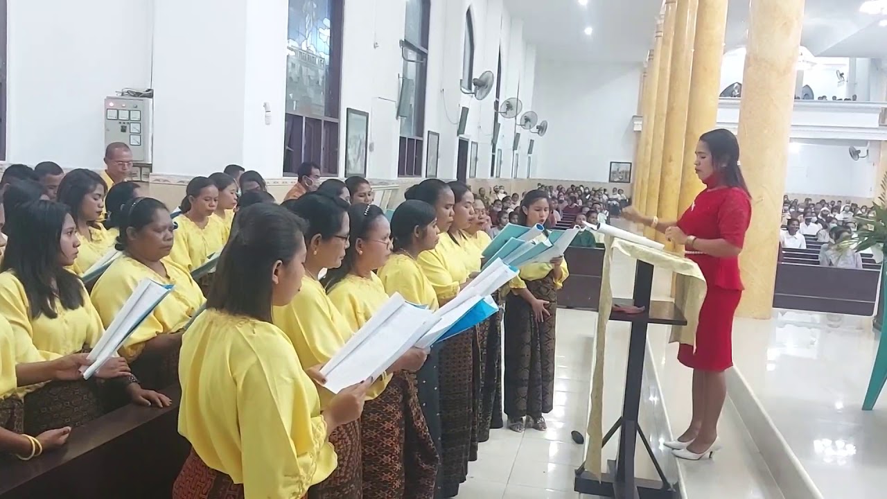 SYUKUR PUJI TUHAN  PS. LINGK. 17 PAROKI SANTO YOSEF ONEKORE #DIRIGEN CUANTIK GRACE NATALY