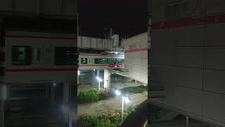 夜の湘南モノレール大船駅