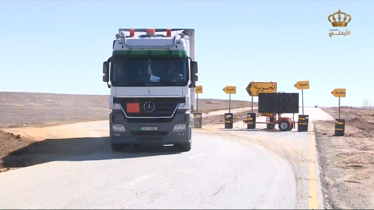 إعادة تأهيل جزء من طريق المدورة