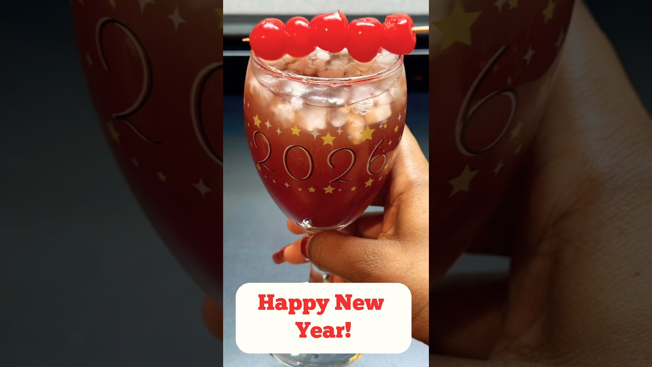 Освежающий напиток из граната и кокоса 