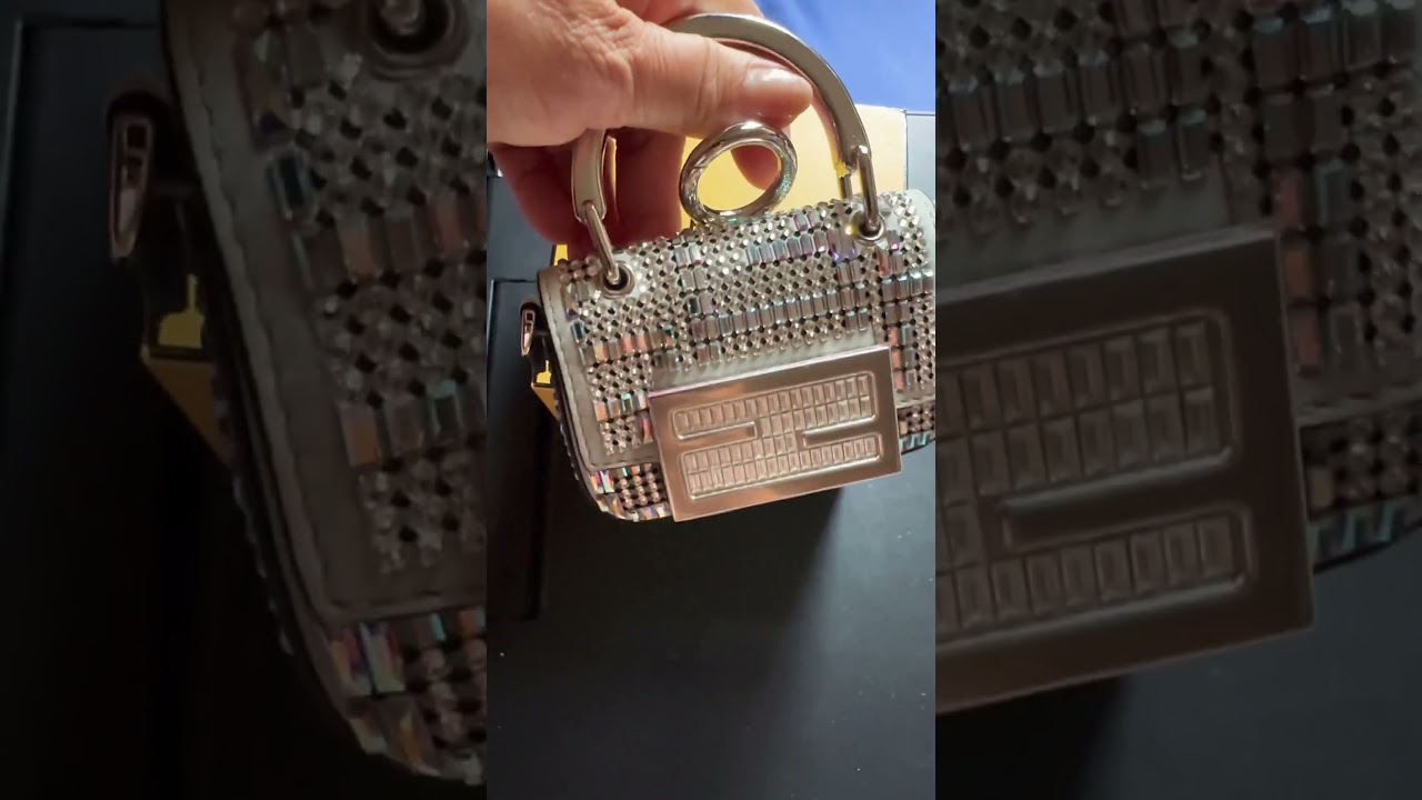 Fendi x Marc Jacob nano baguette maxi handle in leather and crystals! Beautiful and lots of shine!!!