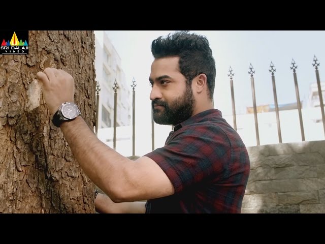 Janatha Garage- Visitor Column