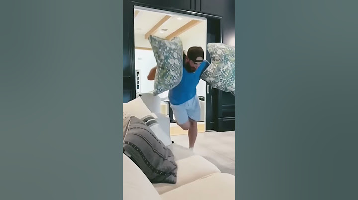 When Dad Sneezes 😳🙄😵‍💫😵 @dudeperfect  #shorts #viralvideo #viralshorts