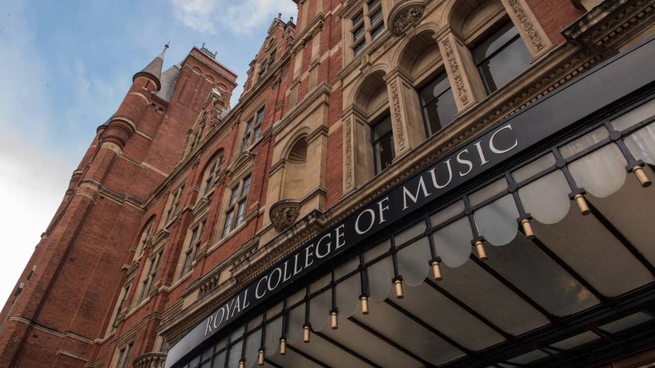 Performance Simulator - Executive Education at Imperial College Business School