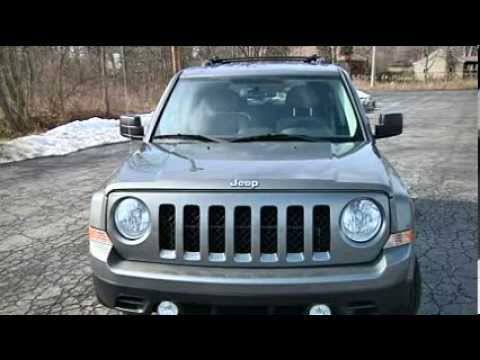 2012 Jeep Patriot Limited: Expert Car Review by Lauren Fix