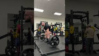 Reaction to my 495 warm up deadlift