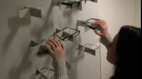 Lo-fi Prototyping / Wizard of OZ Prototyping:  Interaction Design Video