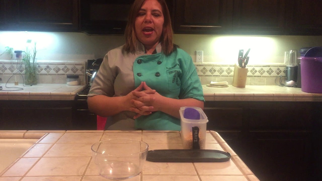 Como hacer palomitas de maíz con TUPPERWARE llámame 714-750-5341