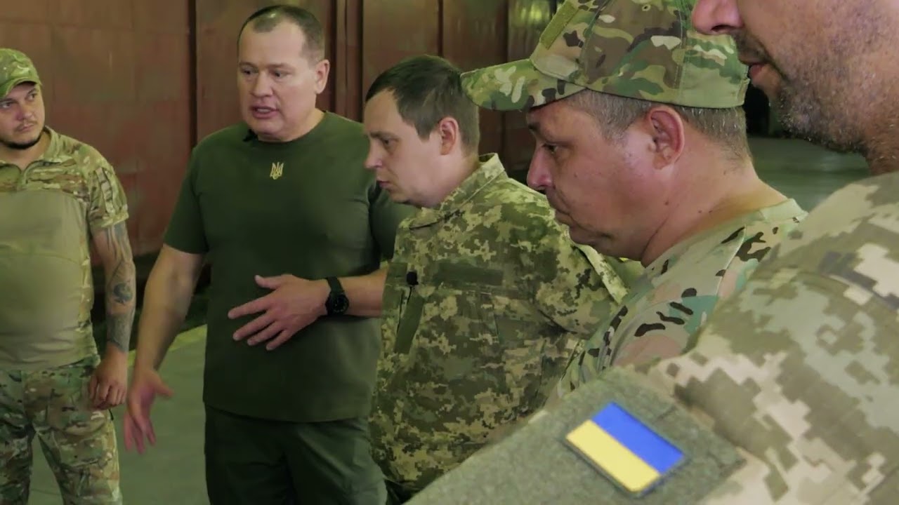 «Українська команда» передала великий генератор 33 штурмовому полку