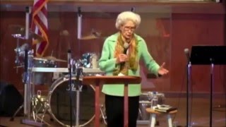 Sis Vesta Mangun Preaching 'What Prayer Can Do' | Apostolic Torch Conference 2014