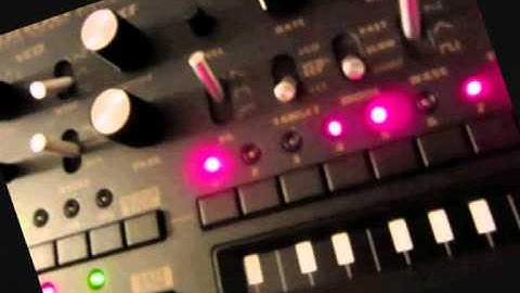 Lightman - SPOOKY LOOPS Live Jam Vol. 2 - Monotribal Minimal Acid