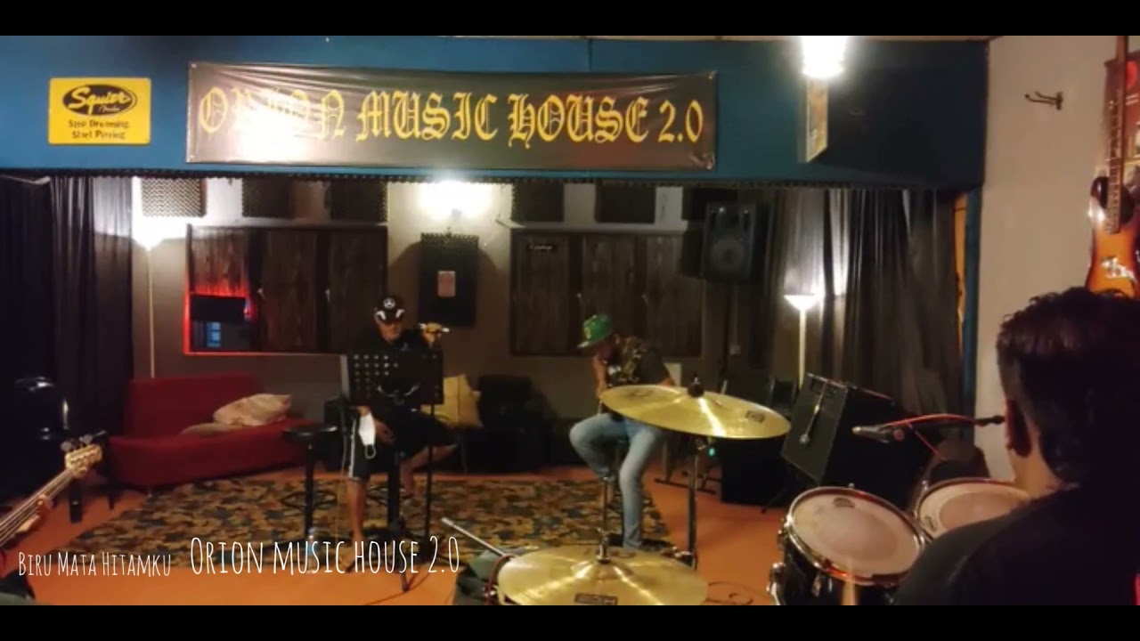 Biru Mata Hitamku Wings Mus Cover Youtube