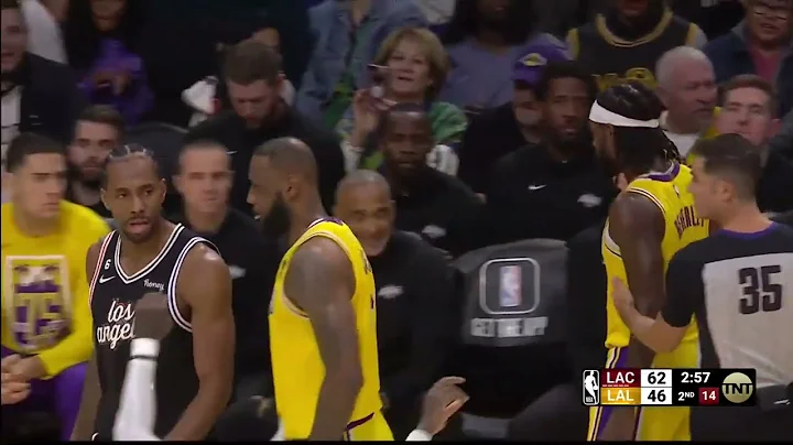 Kawhi Leonard Ignores Pat Bev's Trash Talk