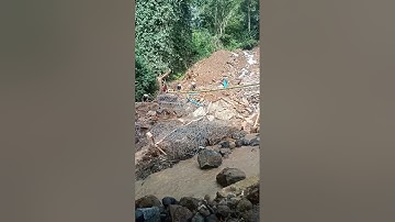 Viral Bencana longsor di tempat wisata Curug 7 Pasirwangi kabupaten garut
