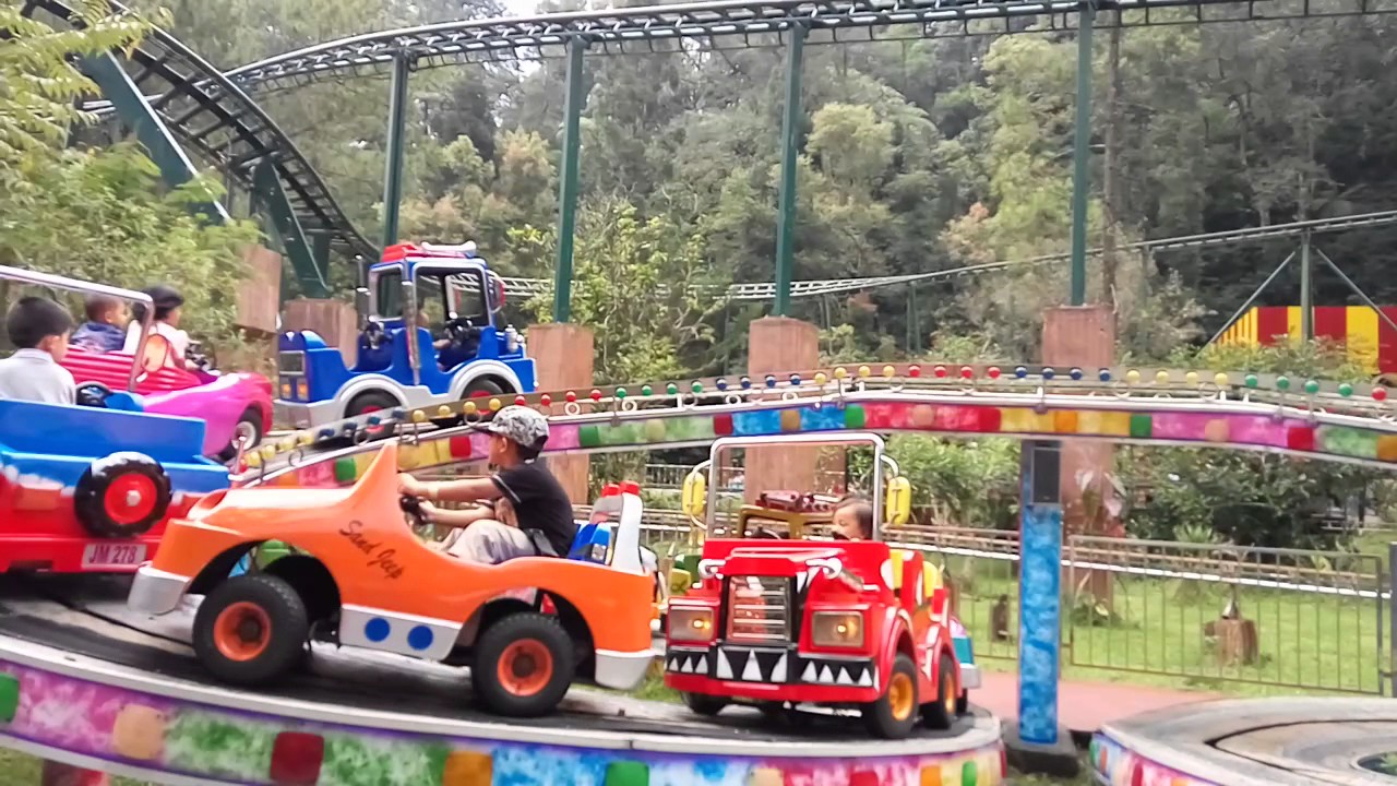 tempat main anak anak at taman safari bogor 