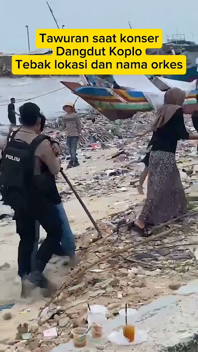 Horrific brawl at dangdut concert