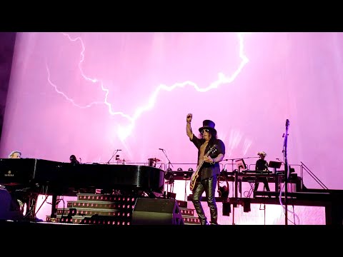 Guns N' Roses In Madrid, 9 June 2023. November Rain