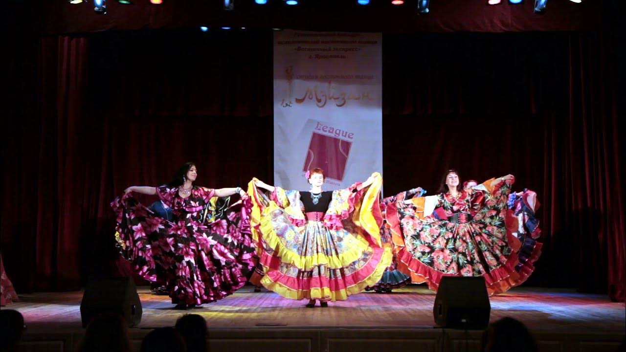 Частушки про цыган. Частушки про цыган. Цыганский частушки ансамбль. Цыганские частушки. Юрий поляков цыганские частушки.