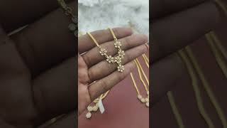 floral design pattern necklace