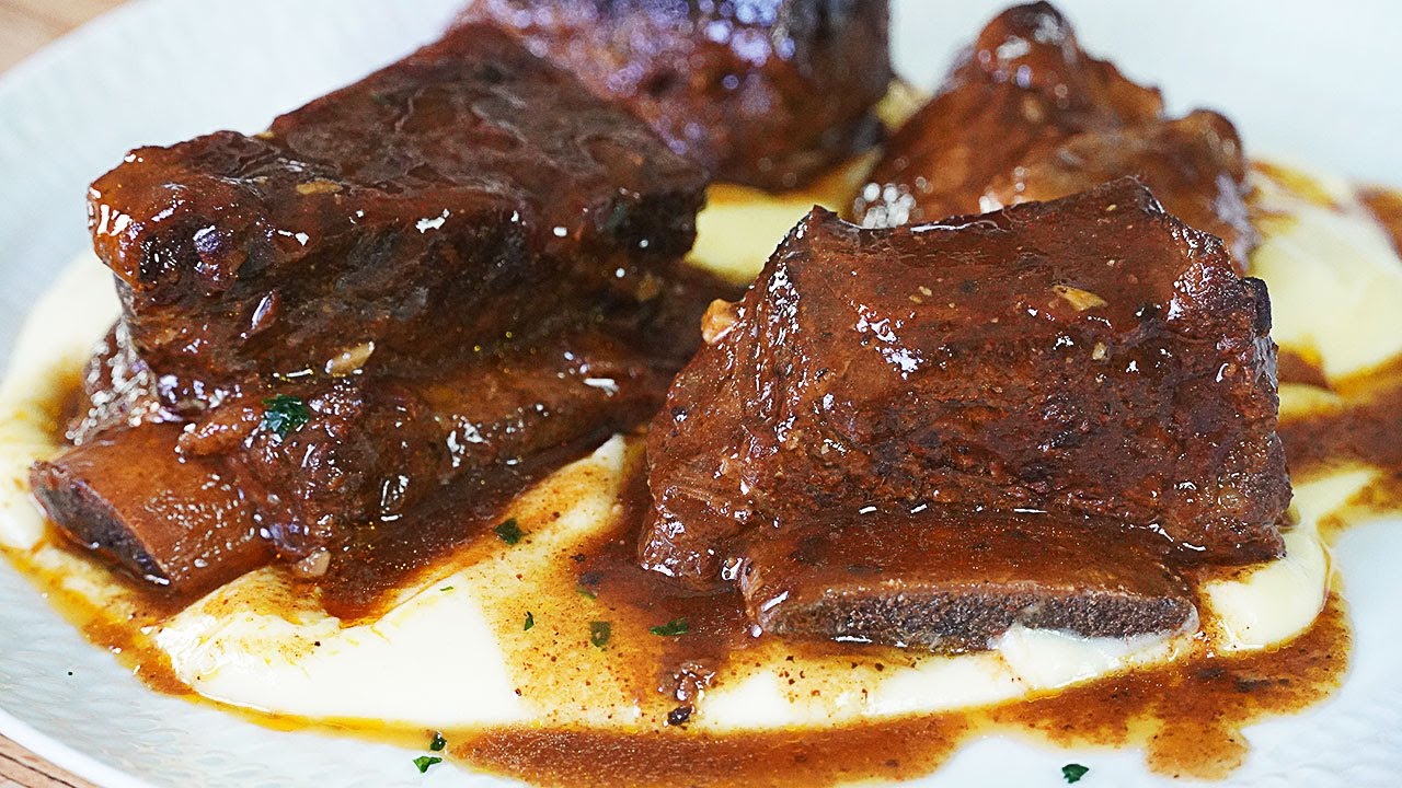 ECONÓMICA RECETA DE CARNE NAVIDAD 2023. COSTILLAS DE TERNERA (VACA) AL HORNO CON SALSA