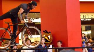 Brumotti : Guinnes world  Record 2013 -  Con bicicletta da corsa normale -  Abbombazza