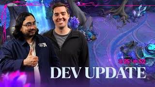 ARAM, lutte contre le feeding, et plus | Dev Update - League of Legends
Pabro et Phrost parlent de la Wyldbloom du festival de la Fleur spirituelle, des mini-jeux et de Viktor. Riot Cadmus et Phlox parlent des changements apportés au mode ARAM dans ce patch. Enfin, Riot Phroxzon et Just A Capybara font le point sur les dernières mises à jour concernant la détection du feeding et de lanti-jeu.
Consultez les dev blogs pour en savoir plus :
ARAM : https://leagueoflegends.com/fr-fr/news/dev/tldw-aram-inting-more-dev-update
Chapitres :
Intro : 0:00
Bande-annonce acte 2 : 0:21
ARAM : 1:50
Wyldbloom : 6:16
Mini-jeux : 6:59
Feeding et anti-jeu : 8:26
MSI : 11:09
Viktor : 11:48
Conclusion : 12:15 ARAM, lutte contre le feeding, et plus | Dev Update - League of Legends