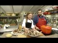 David de Jorge cocina 'Cocido gallego' con Lola Rouco