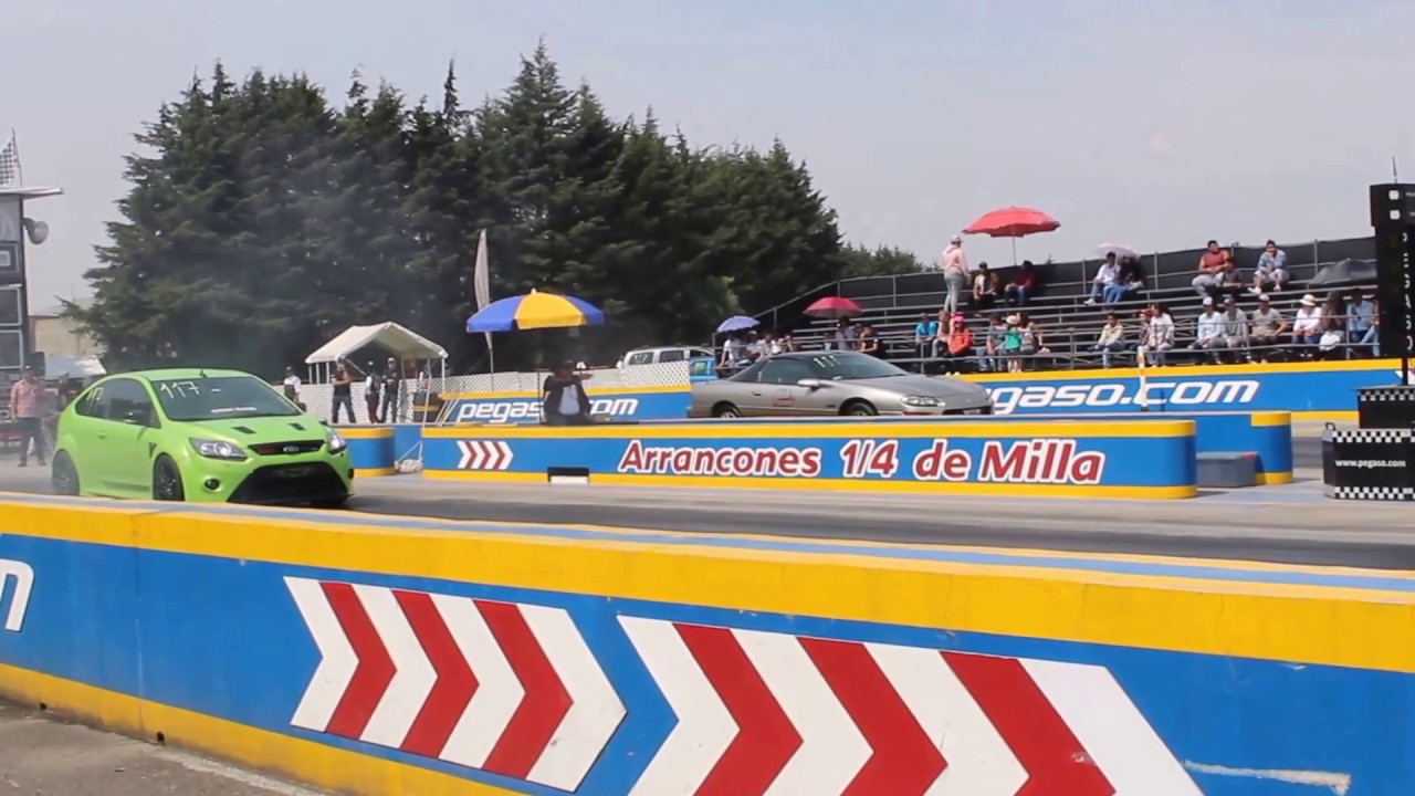 ford-focus-rs-vs-camaro-z28-arrancones-pegaso-abril-2018-youtube