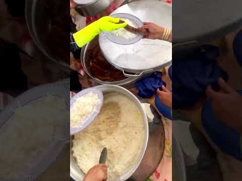 از صفحه Younesy Family نذری عید غدیر روستای حاجی آباد